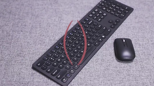 مجموعة كيبورد + ماوس قابلة لاعادة شحن البطارية يدعم الاتصال عبر البلوتوث والواير لس rechargeable wireless keyboard and mouse combo